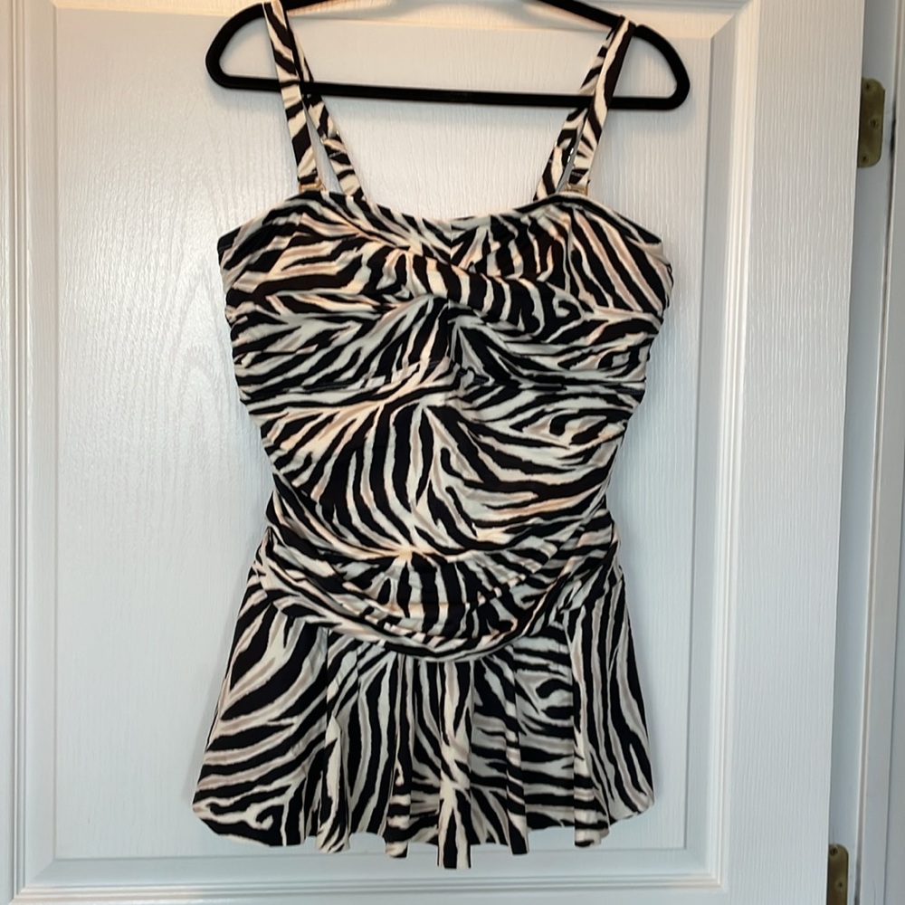Lauren, Ralph Lauren women’s animal print swimsuit one piece size 20 W